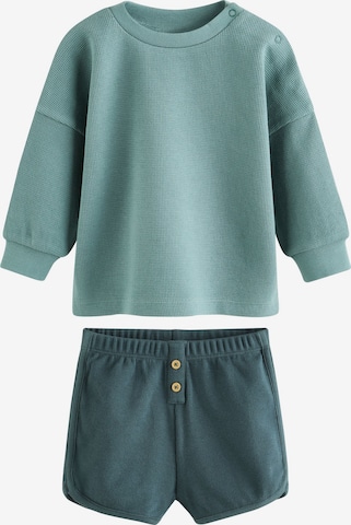 Set de la Next pe verde: față