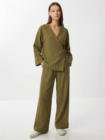 Pantalons de tailleur Happiness İstanbul en vert : devant