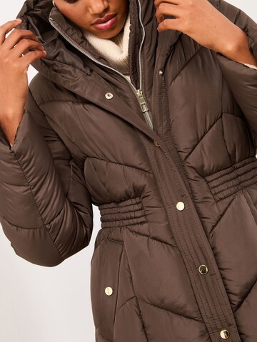 Lipsy Vinterkappa i brun