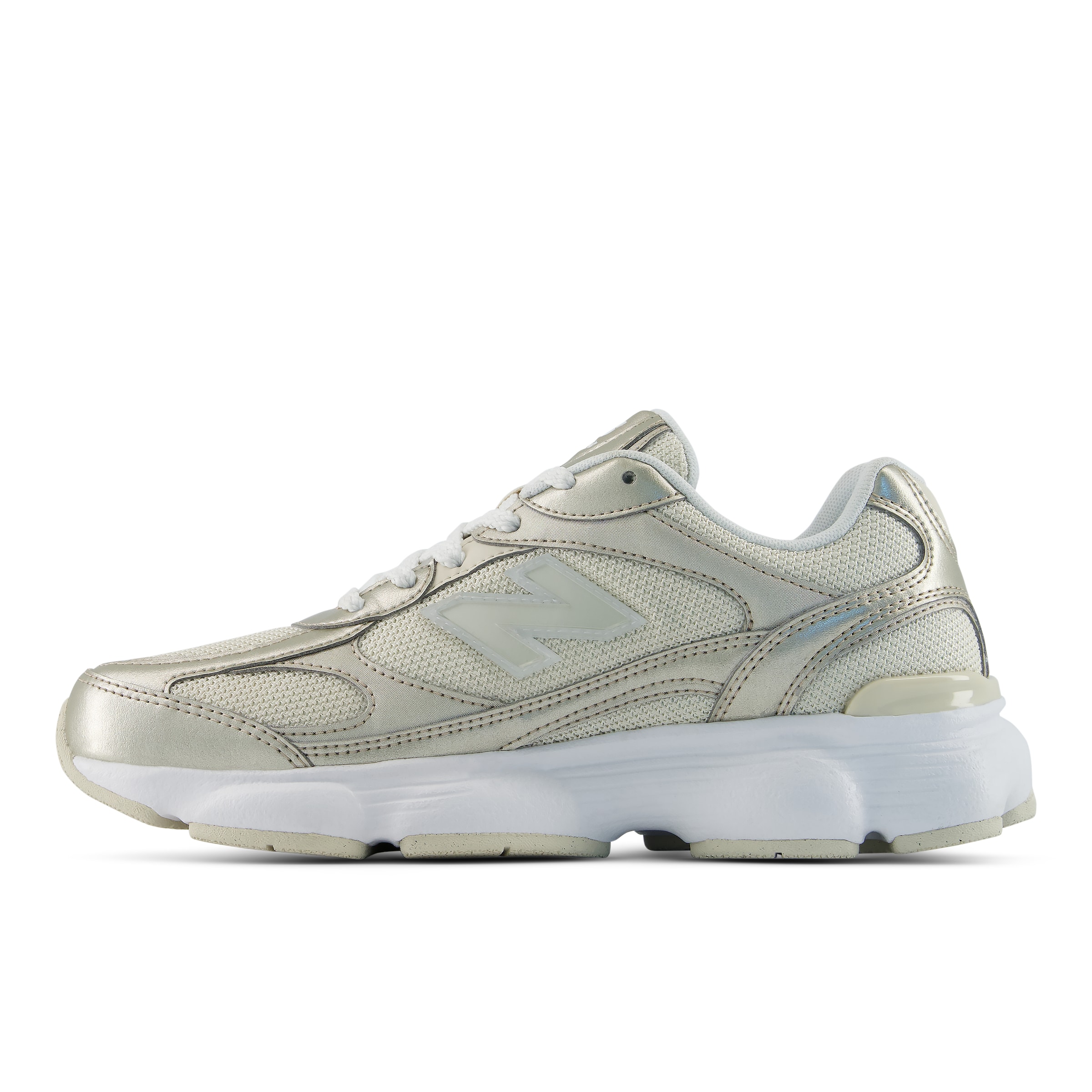 new balance Sneakers in Gold