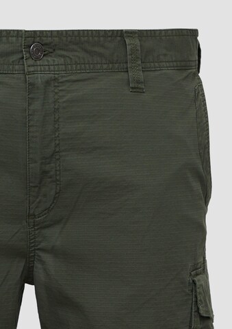 Loosefit Pantalon s.Oliver en vert
