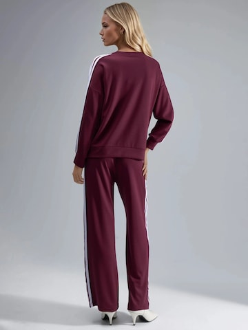 Hiccup Sweat suit in Red