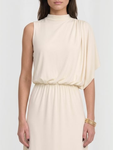 Opal Studio Kjole ' Anina ' i beige