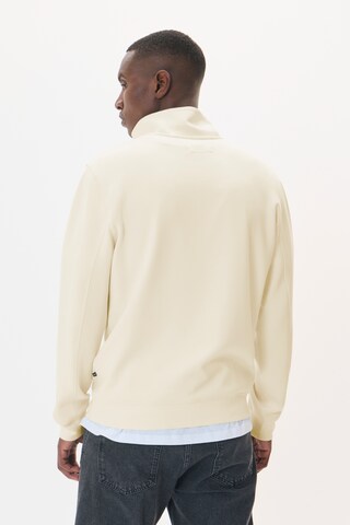 Pull-over 'Akade' Matinique en blanc