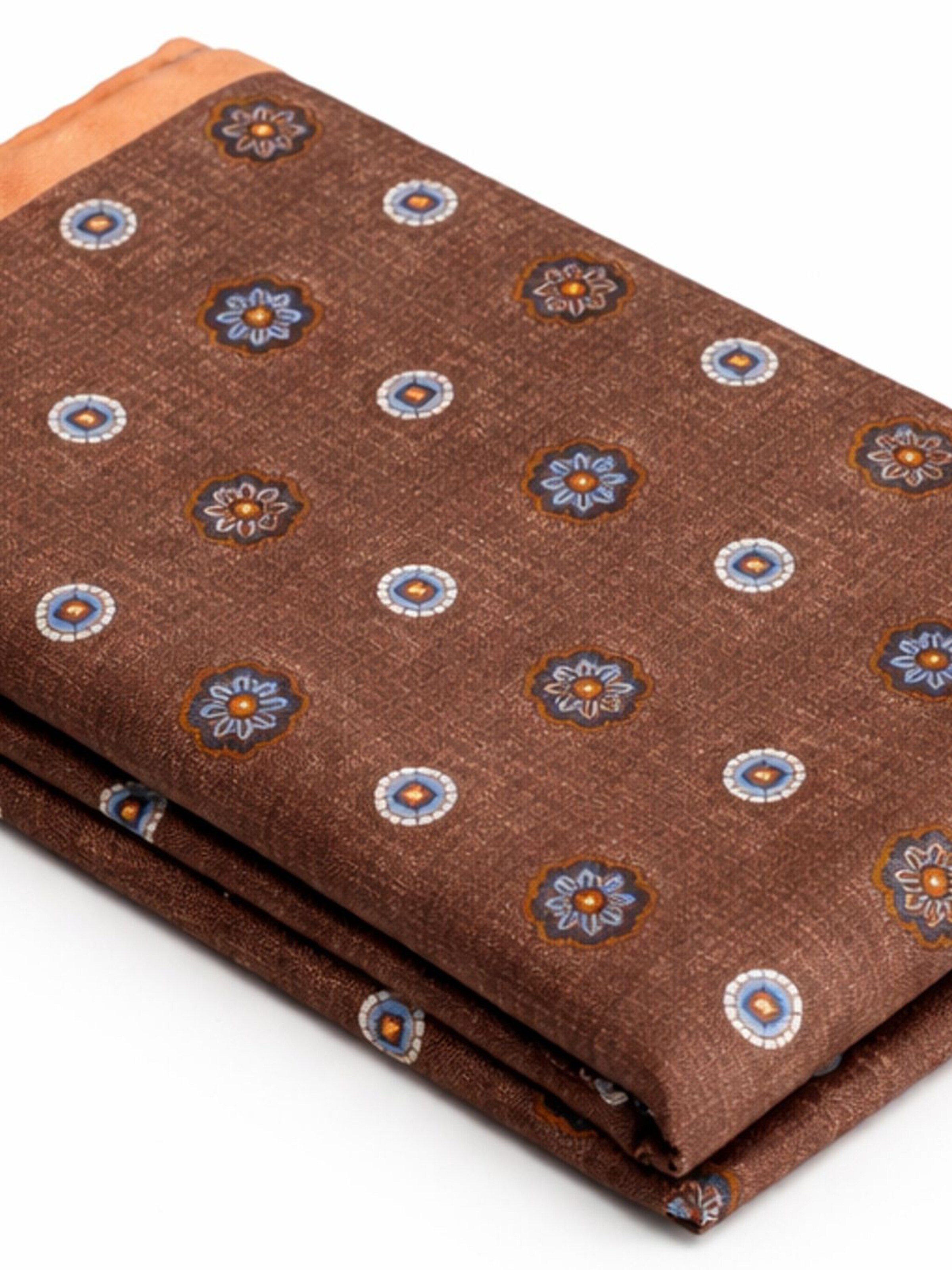 Suitable Pocket Square in Blue