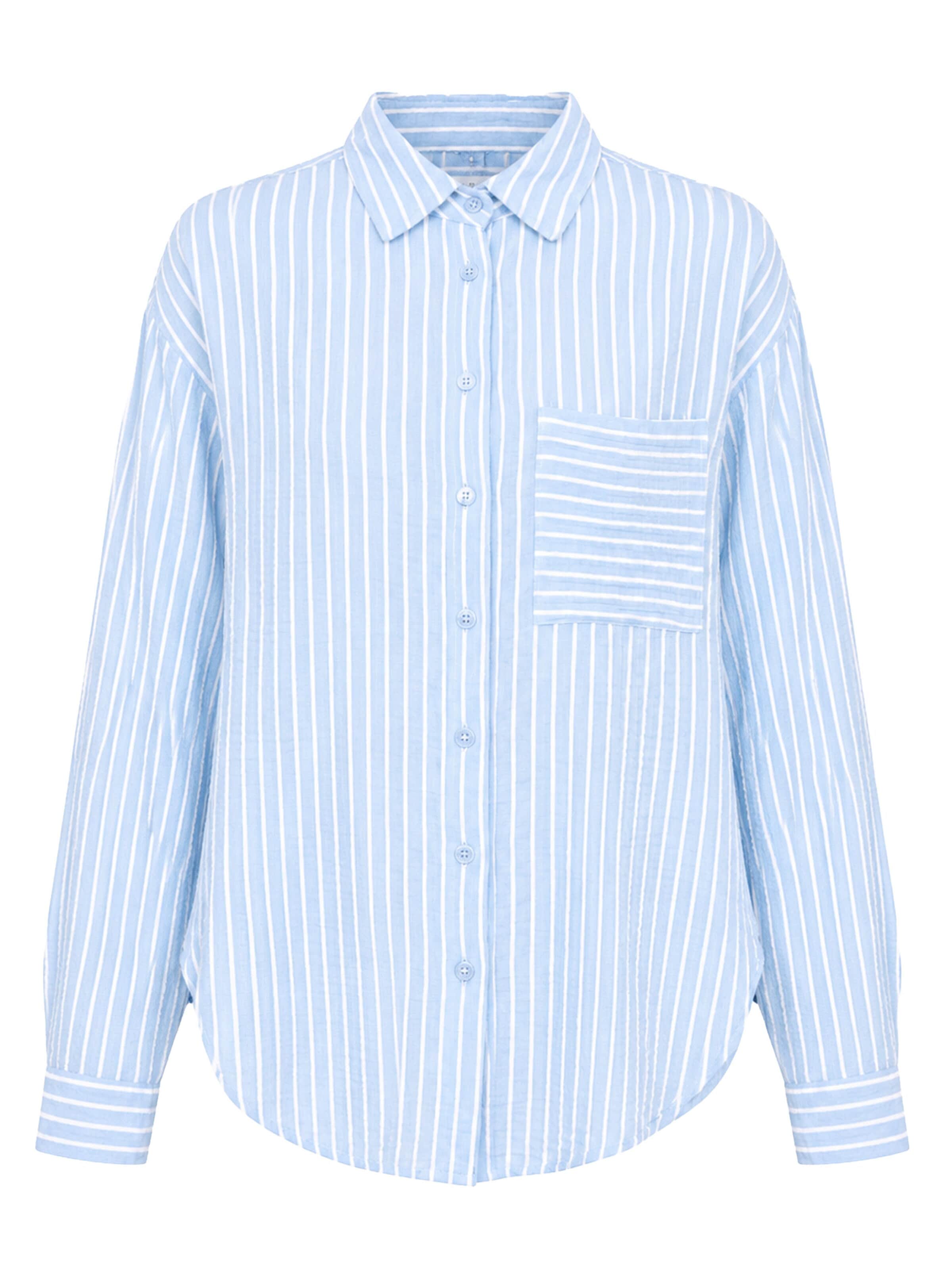 SASSYCLASSY Blouse in Blue: front