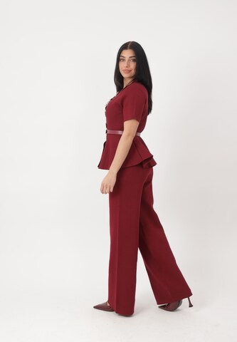 Elara Buksedragt i rød