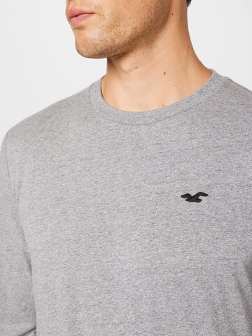 T-Shirt HOLLISTER en gris