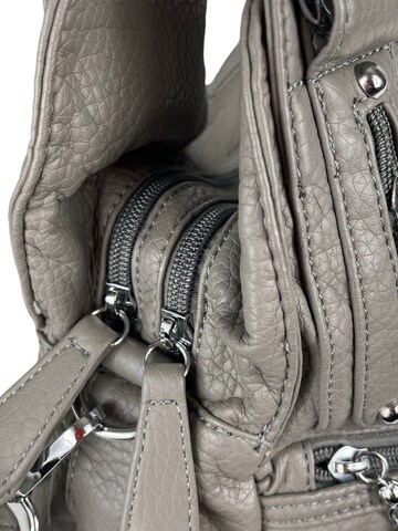 Kumixi Handtasche in Grau