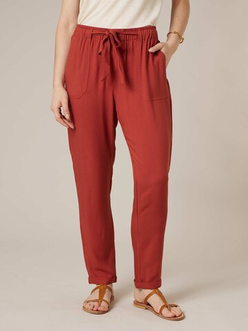 Coupe slim Pantalon Deeluxe en rouge