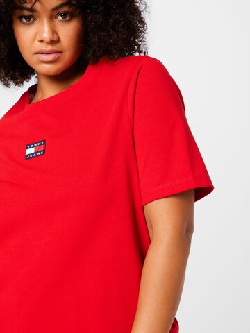 T-shirt Tommy Jeans Curve en rouge