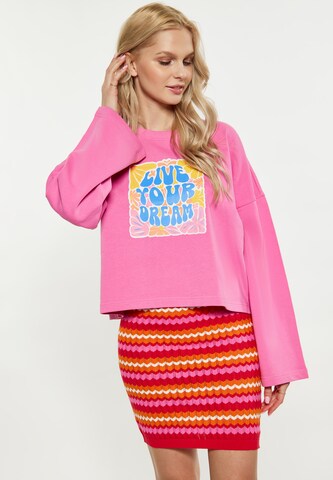 IZIA Sweatshirt in Pink: front