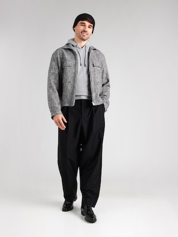 Karl LagerfeldSweater majica - siva boja