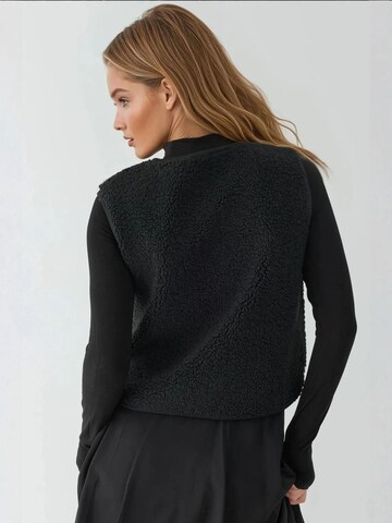 Gilet di Hiccup in nero