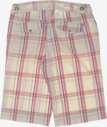 OAKLEY Shorts in S in White: front