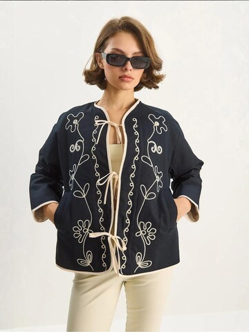 Bianco Lucci Between-Season Jacket in Black