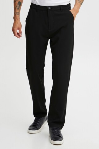 Regular Pantalon chino 'Frederic Liam' !Solid en noir : devant