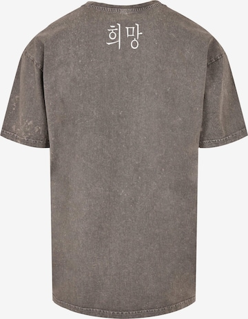 Merchcode T-Shirt 'K HOPE' in Grau
