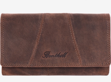 Benthill Wallet in Brown: front