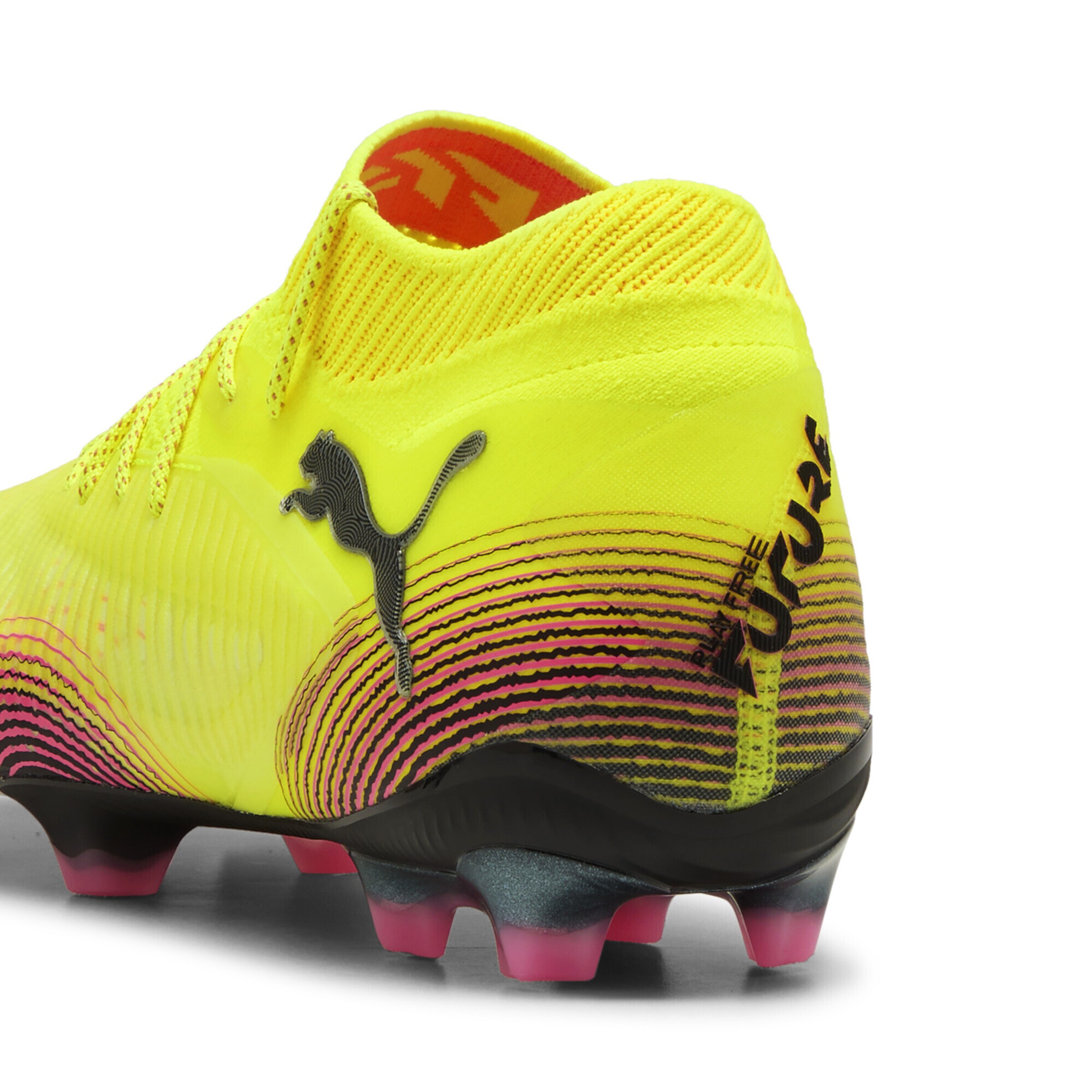 PUMA Soccer shoe 'Future 8 Ultimate' in Yellow