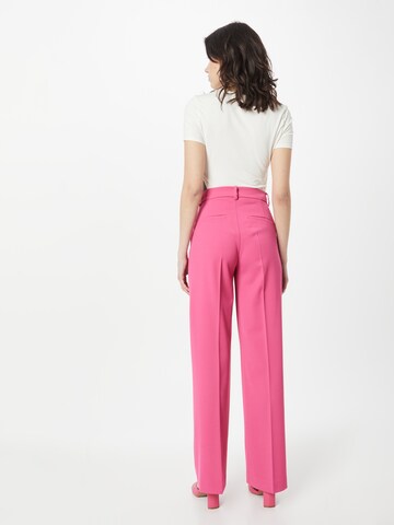Lindex regular Παντελόνι με τσάκιση 'Gyrid' σε ροζ