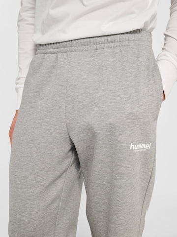 Regular Pantalon 'LEGACY 2.0' Hummel en gris