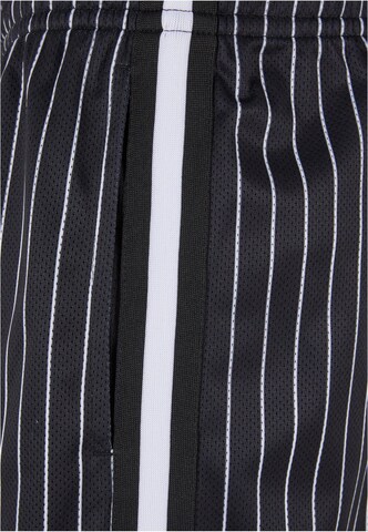 Loosefit Pantaloni di Urban Classics in nero