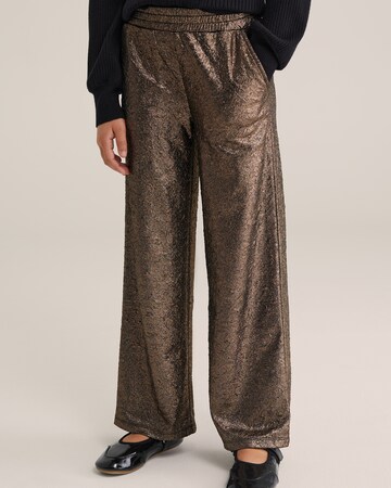 regular Pantaloni di WE Fashion in bronzo: frontale