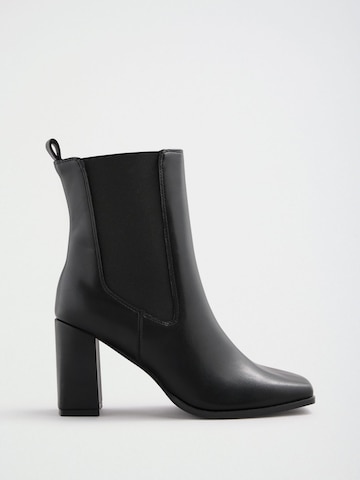 Friends Like These Chelsea Boots in Schwarz