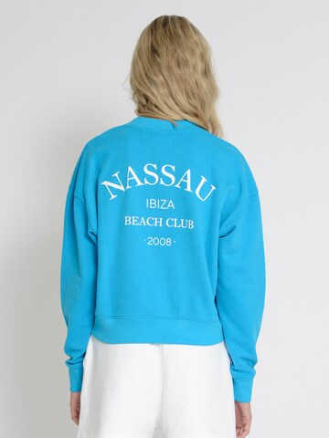 NASSAU Beach Club Sweatshirt ' NB231036 ' in Blauw