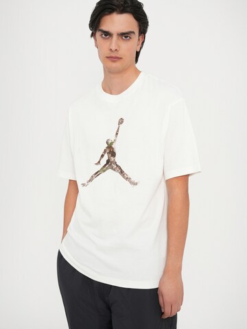 Jordan Majica | bež barva