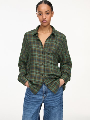 Pull&Bear Blus i grön: framsida
