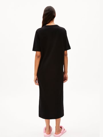 Robe ARMEDANGELS en noir