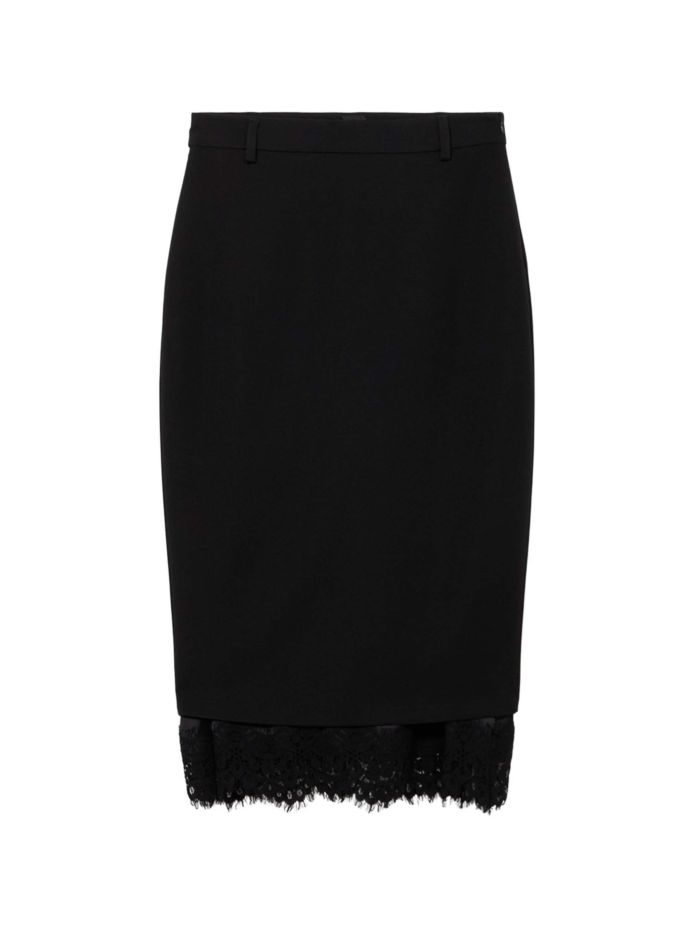 Jupe oltre en noir : devant