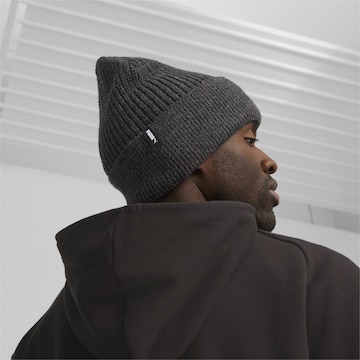 PUMA Sports beanie in Black