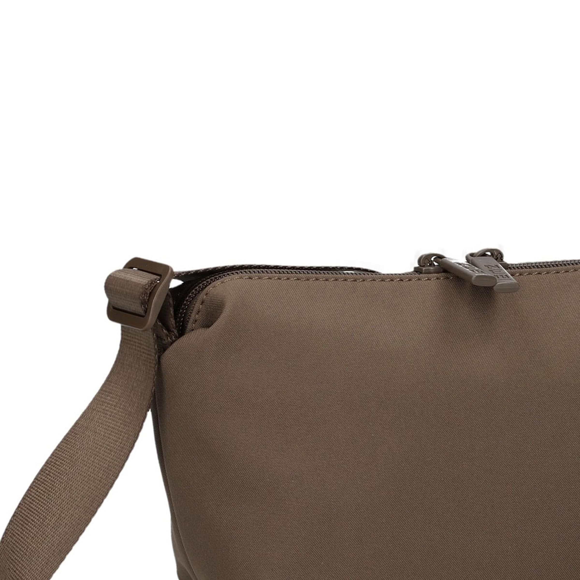 Borsa a tracolla di ZWEI in marrone