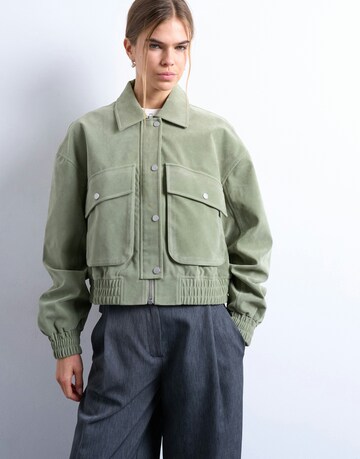 TOPSHOP Φθινοπωρινό και ανοιξιάτικο μπουφάν 'ISABELLA' σε πράσινο: μπροστά