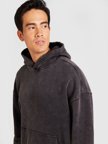 HOLLISTER Sweatshirt in Schwarz