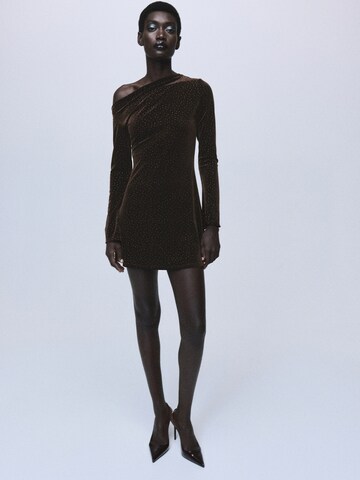 MANGOKoktel haljina 'XVIRGO' - smeđa boja