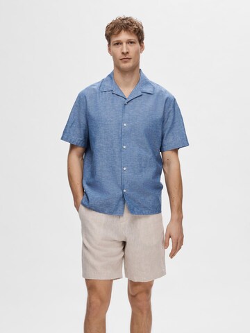 SELECTED HOMME Comfort Fit Skjorte i blå: forside