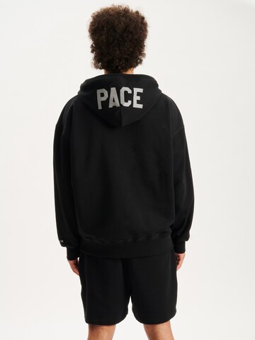 Pacemaker Sweatshirt 'Pace' in Zwart