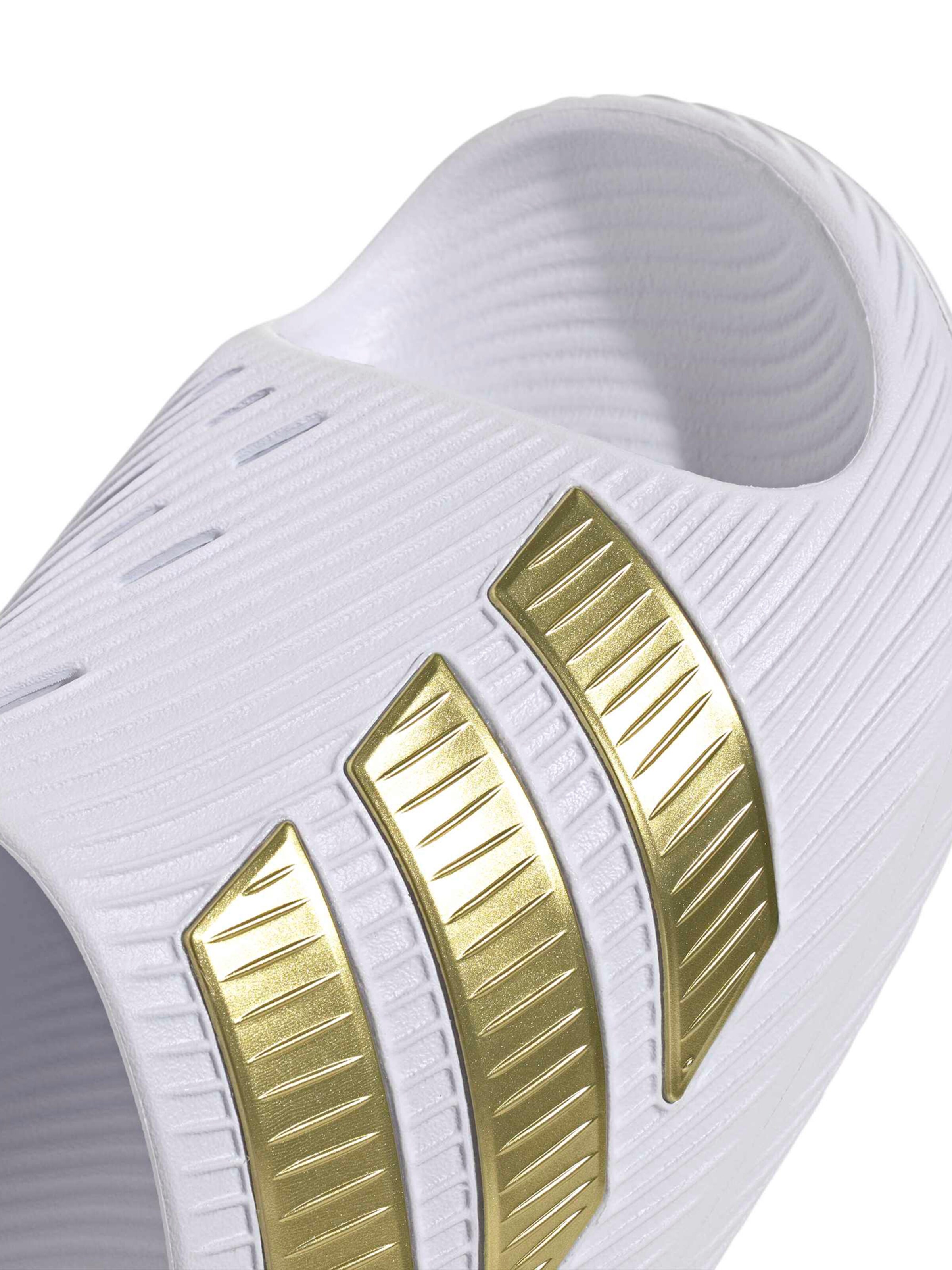 ADIDAS SPORTSWEAR Σαγιονάρα 'PURECHILL' σε λευκό
