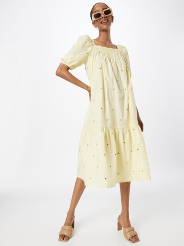 A-VIEW Dress 'Ruth' in Yellow