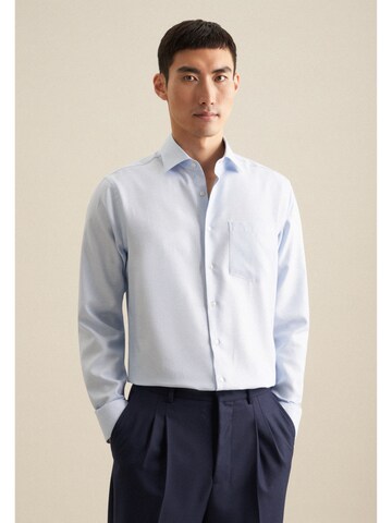 Coupe regular Chemise business SEIDENSTICKER en bleu : devant