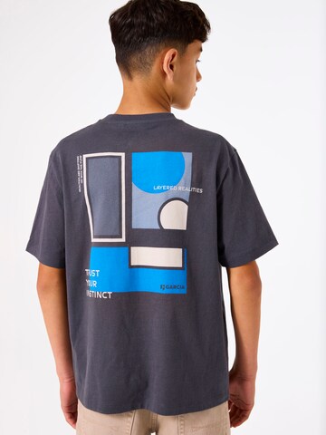 GARCIA Shirts i grå: forside