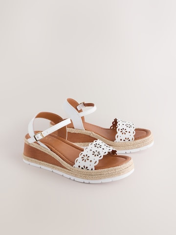 Next Sandaalit värissä valkoinen