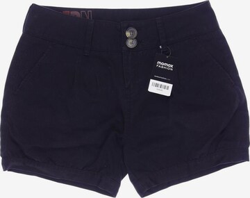 Zimtstern Shorts in M in Black: front