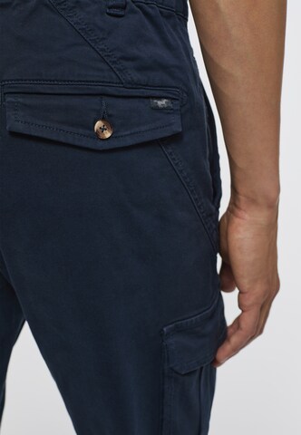 MUSTANG Tapered Chinohose in Blau