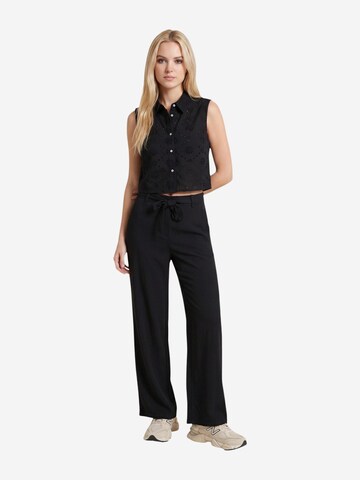 Maglietta 'Onlalithea Sl Short Emb Wvn 15371174' di ONLY in nero