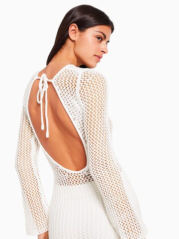 Bershka Knitted dress in Beige